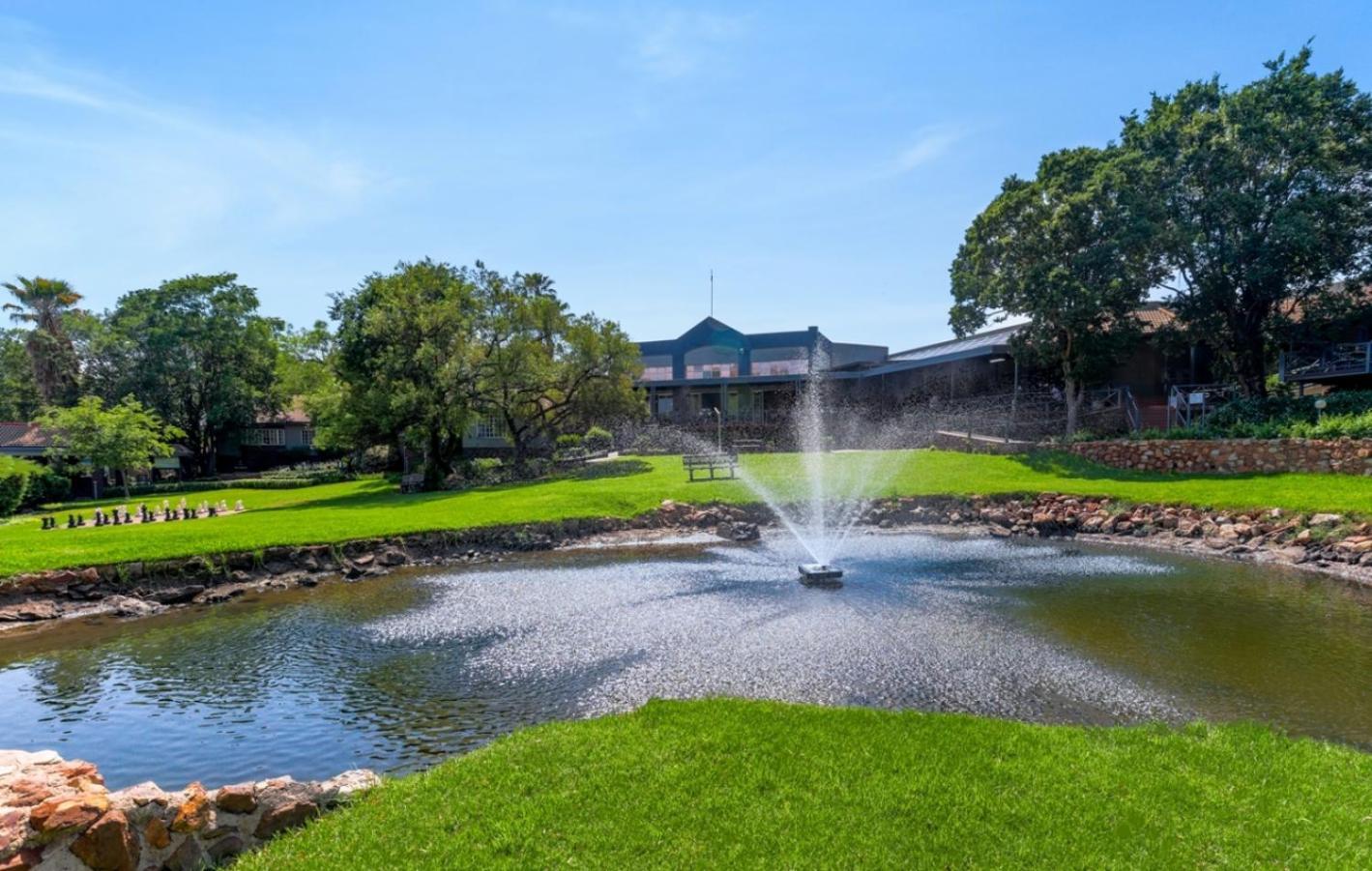 Glenburn Lodge & Spa Muldersdrift Esterno foto